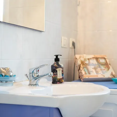 דירה A Due Passi Dal Mare, Zara Sea House *